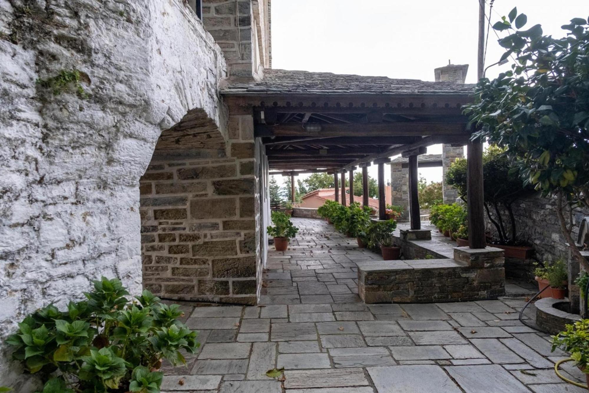 Archontiko Michael Pelion Aparthotel Vyzitsa Exteriör bild